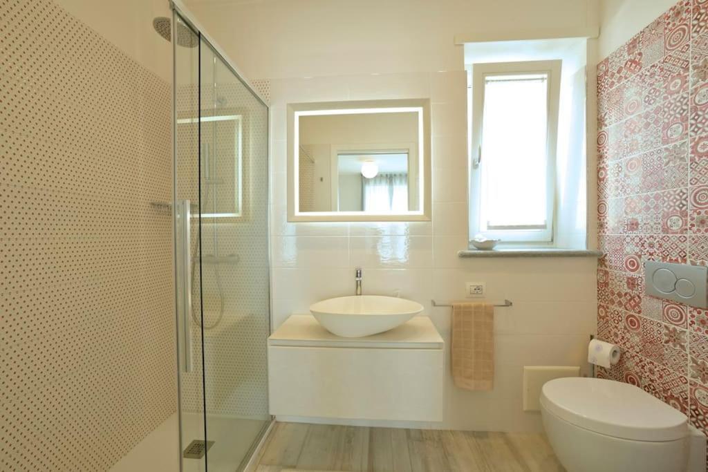 Luxury Apartament Con Garage Vista Mare Alassio Per 6 Persone Екстер'єр фото