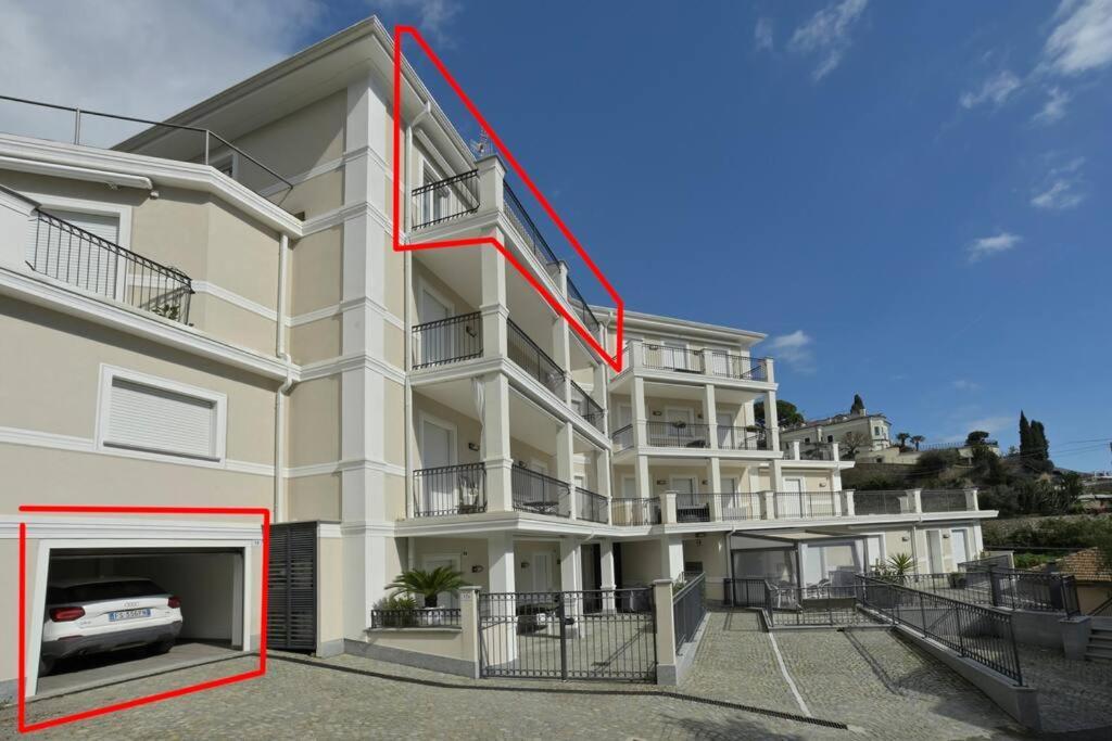 Luxury Apartament Con Garage Vista Mare Alassio Per 6 Persone Екстер'єр фото